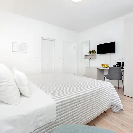 Lejlighed Apartment&rooms Casa Banko *